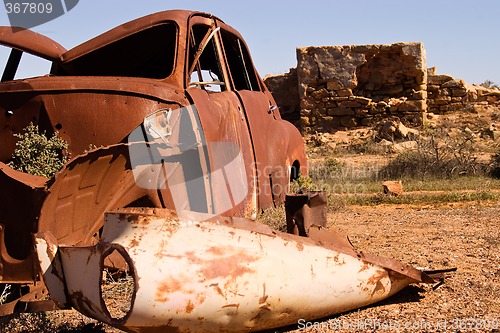 Image of rust and ruins