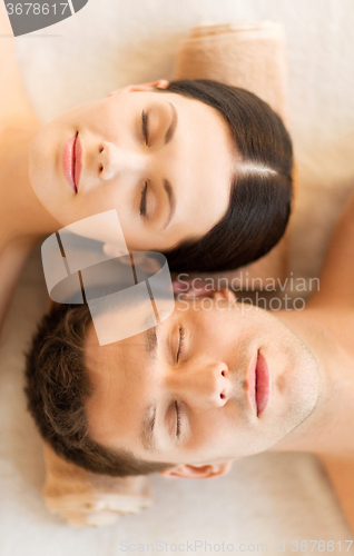 Image of couple in spa