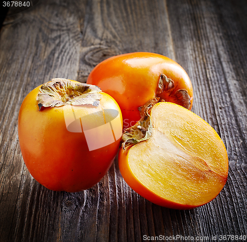 Image of fresh ripe persimmons