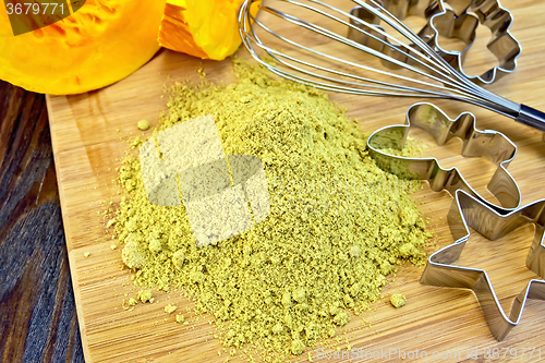 Image of Flour pumpkin with mixer on board