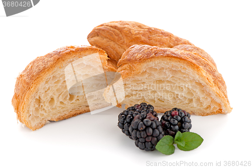 Image of Croissant and blackberries