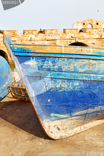 Image of   boat and sea in africa  cannon sky