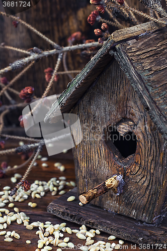 Image of retro wooden birdhouse