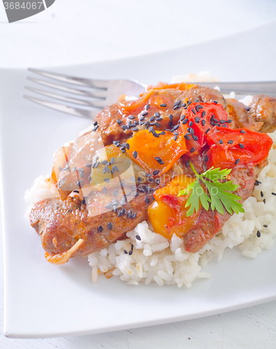 Image of rice with meat and vegetables