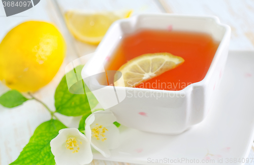 Image of tea in cup