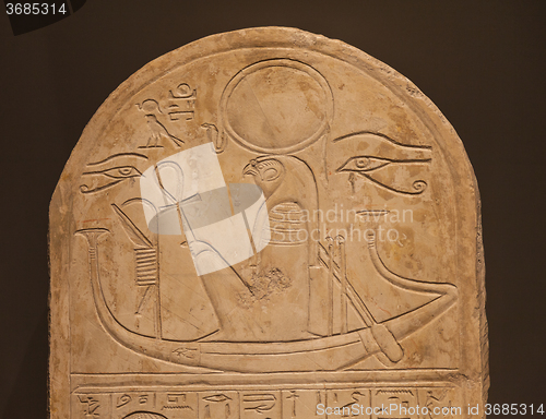 Image of Ra on limestone