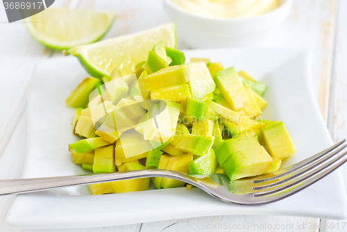 Image of avocado and sauce