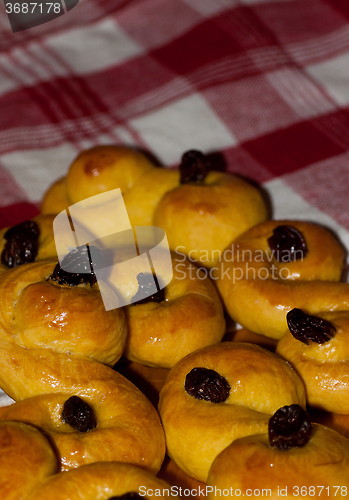 Image of traditional saffron bun