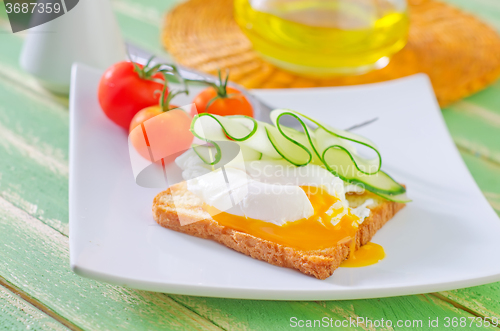 Image of toast with poached eggs