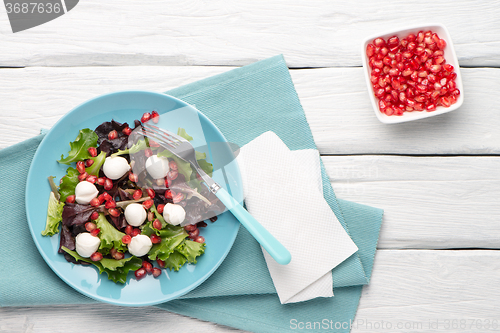 Image of Green salad on plate