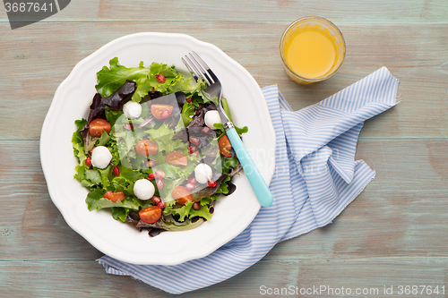 Image of Green salad on plate