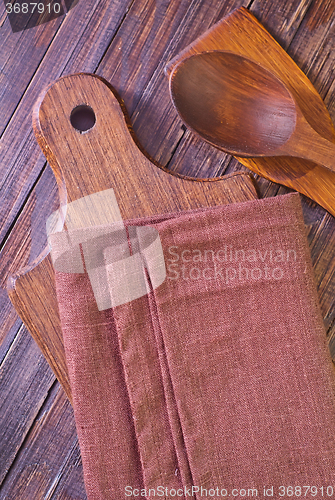 Image of wooden dishware
