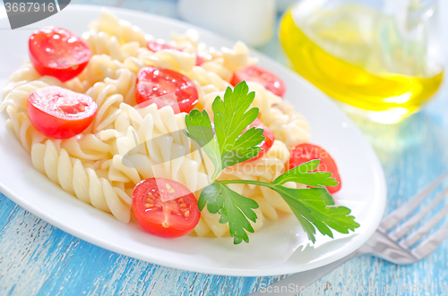 Image of pasta with tomato