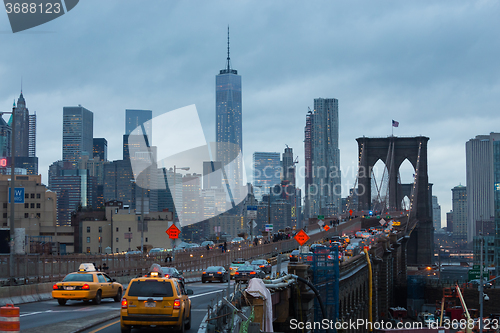 Image of Brooklyn bridge at dusk, New York City.