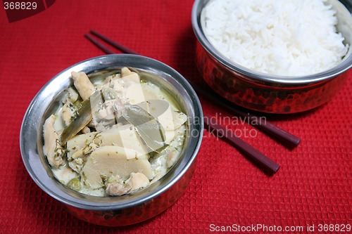 Image of Thai green chicken curry and rice horizontal