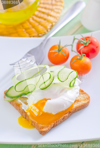 Image of toast with poached eggs