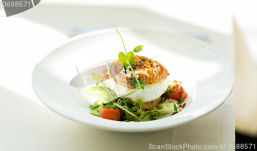 Image of close up of halloumi cheese salad at restaurant