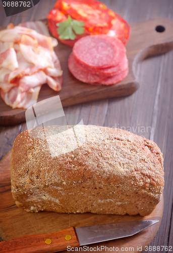 Image of bread, salami and bacon