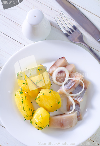 Image of potato and herring