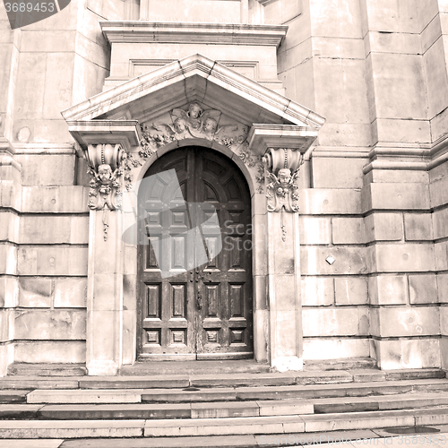 Image of st paul cathedral in london england old construction and religio