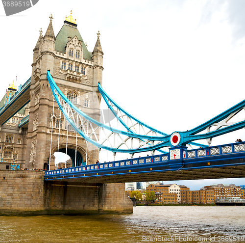 Image of london tower in england old bridge and the cloudy sky