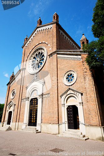 Image of building in italy europe milan religion       and sunlight