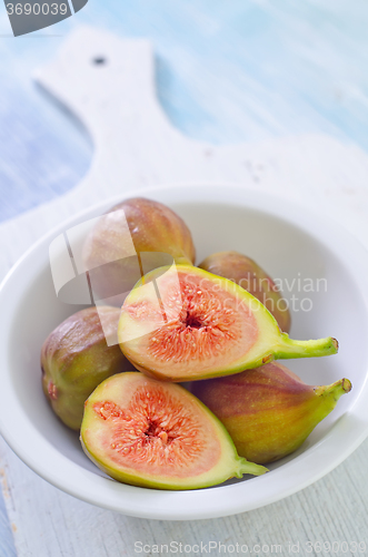 Image of fresh figs