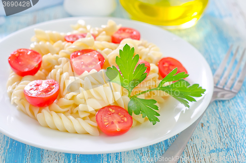 Image of pasta with tomato