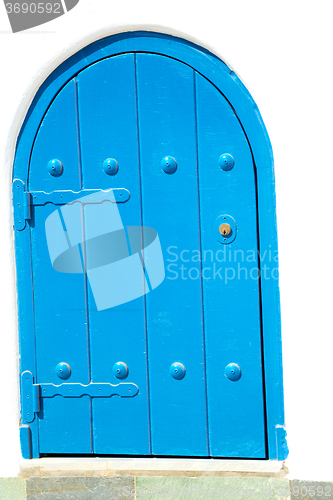 Image of blue door in antique 