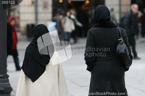 Image of Muslim woman