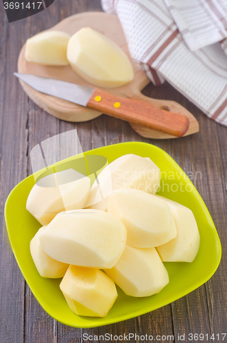Image of raw potato