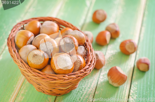 Image of hazelnuts