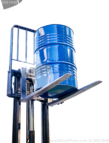 Image of Metal barrel from the chemical industry on the fork truck