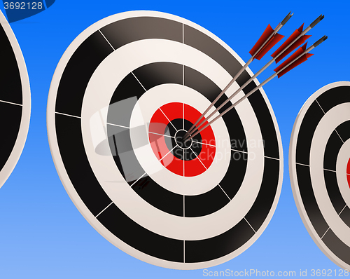 Image of Triple Dart Shows Winning Perfect Shot