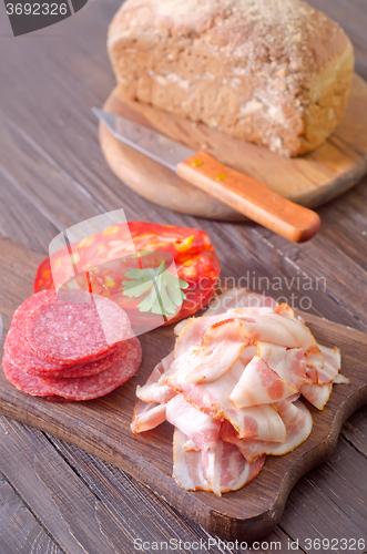 Image of bread, salami and bacon