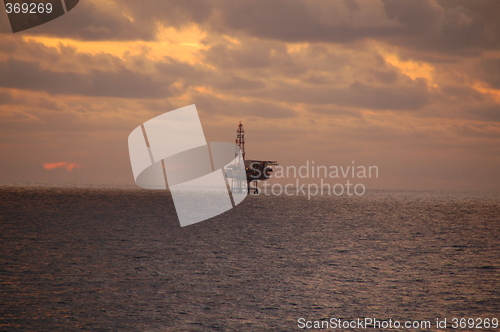 Image of Oil Rig 05.10.2007