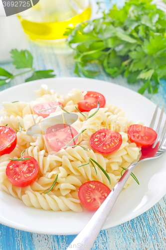 Image of pasta with tomato