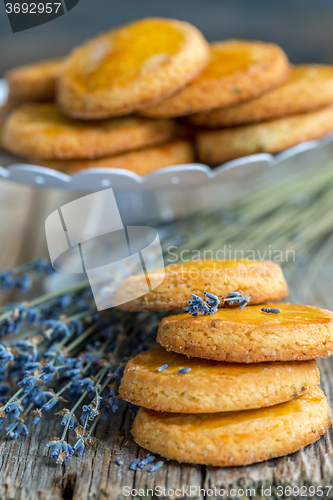 Image of Shortbread cookies with lavender.