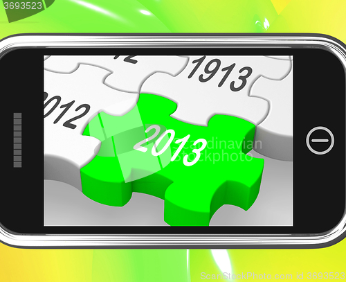 Image of 2013 On Smartphone Shows Next Year\'s Calendar