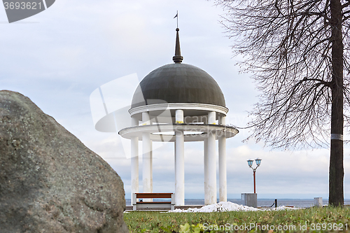 Image of Rotunda on shore of lake in winter