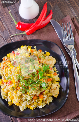 Image of rice with meat and vegetables