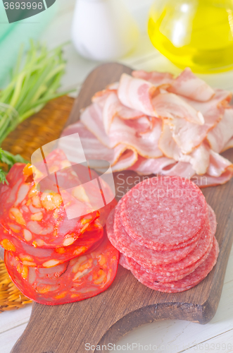 Image of salami and bacon