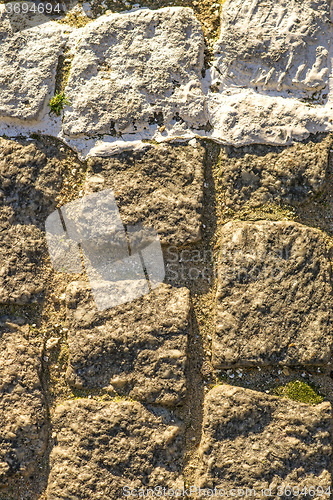 Image of wall of rough stones