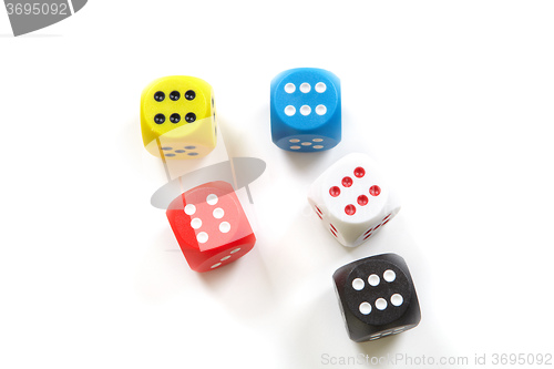 Image of To play dice