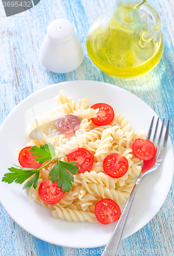 Image of pasta with tomato