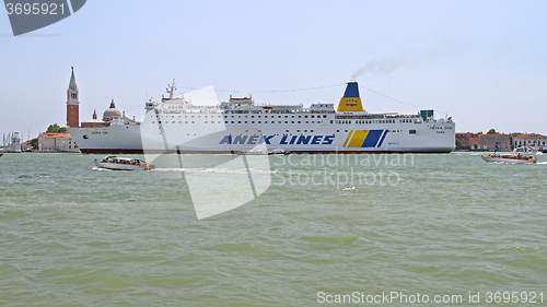 Image of Anek Lines in Venice