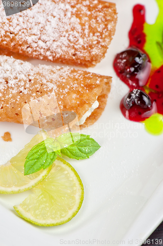 Image of Sicilian cannoli at plate