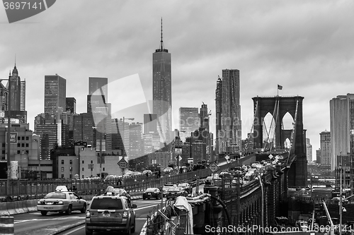 Image of Brooklyn bridge at dusk, New York City.