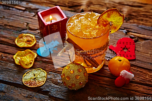 Image of Fresh juice of ripe mandarins in glass.
