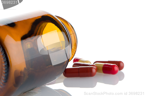 Image of Pills from bottle